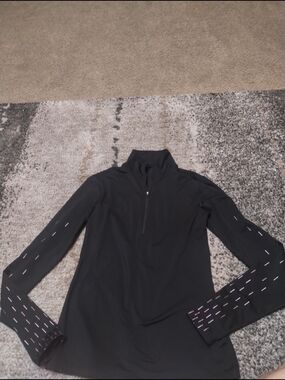 Nike Women's  Sz LargeBlack Dri-FIT Athletic Top Quarter Zip